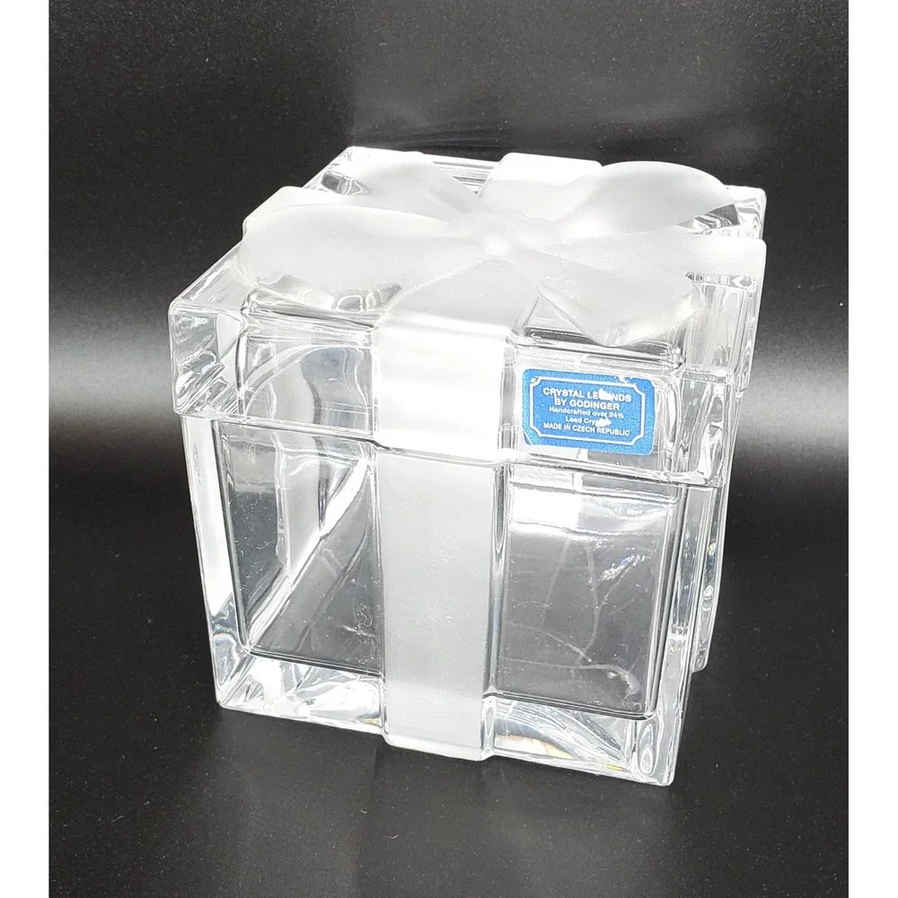 Vintage Crystal Glass Large Trinket Box W/Bow On‎ Top Clear Glass Heavy